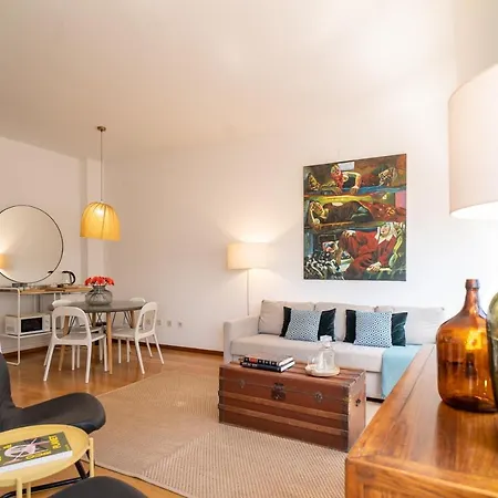 Appartement Lovely *